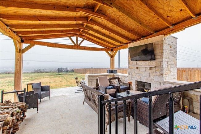 Building Photo - 1756 Meadow Crest