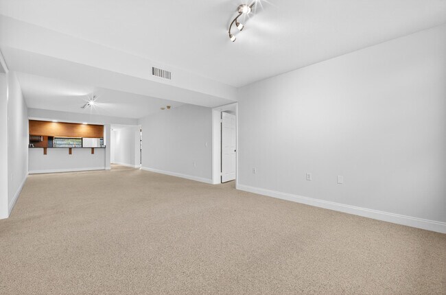 Building Photo - 3507 Village Blvd