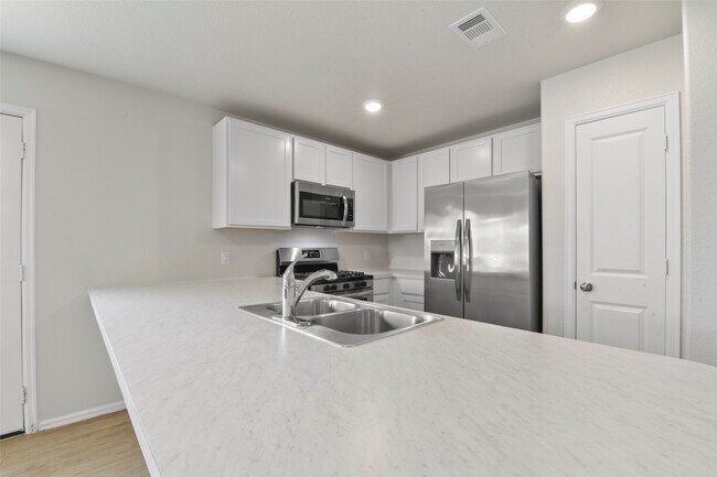 Building Photo - 27027 Euphonia Grn Ln