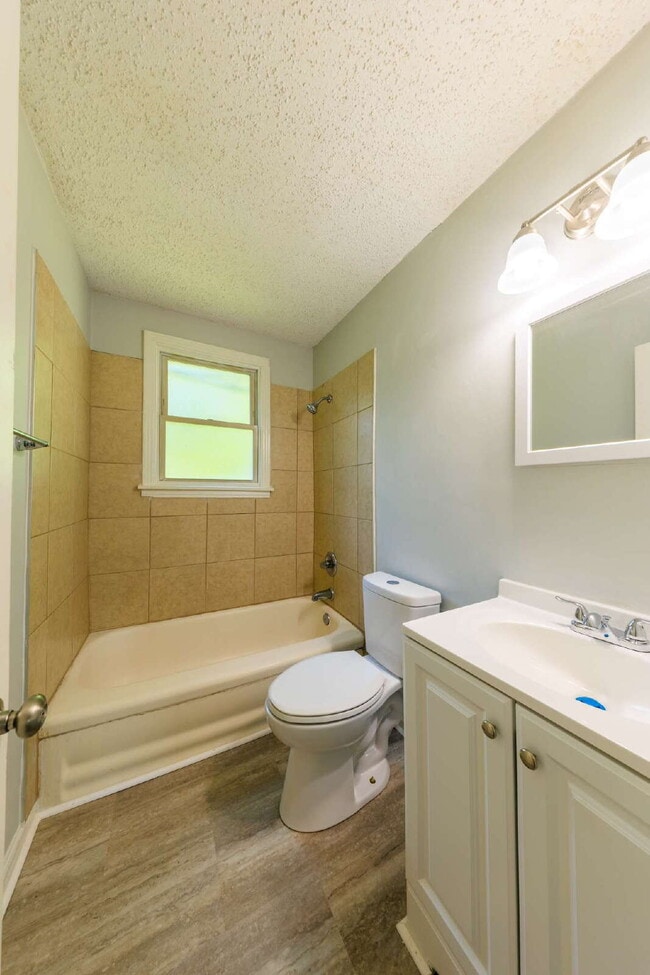 Building Photo - NOW AVAILABLE!!  Affordable Renovated 2 Be...