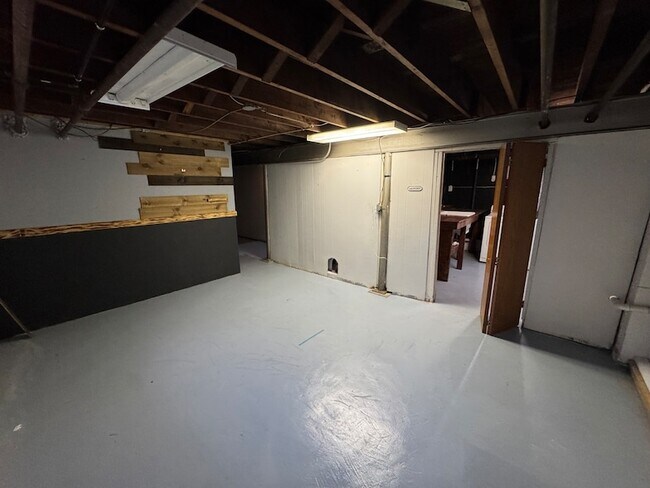 Building Photo - 1111 Lincoln St