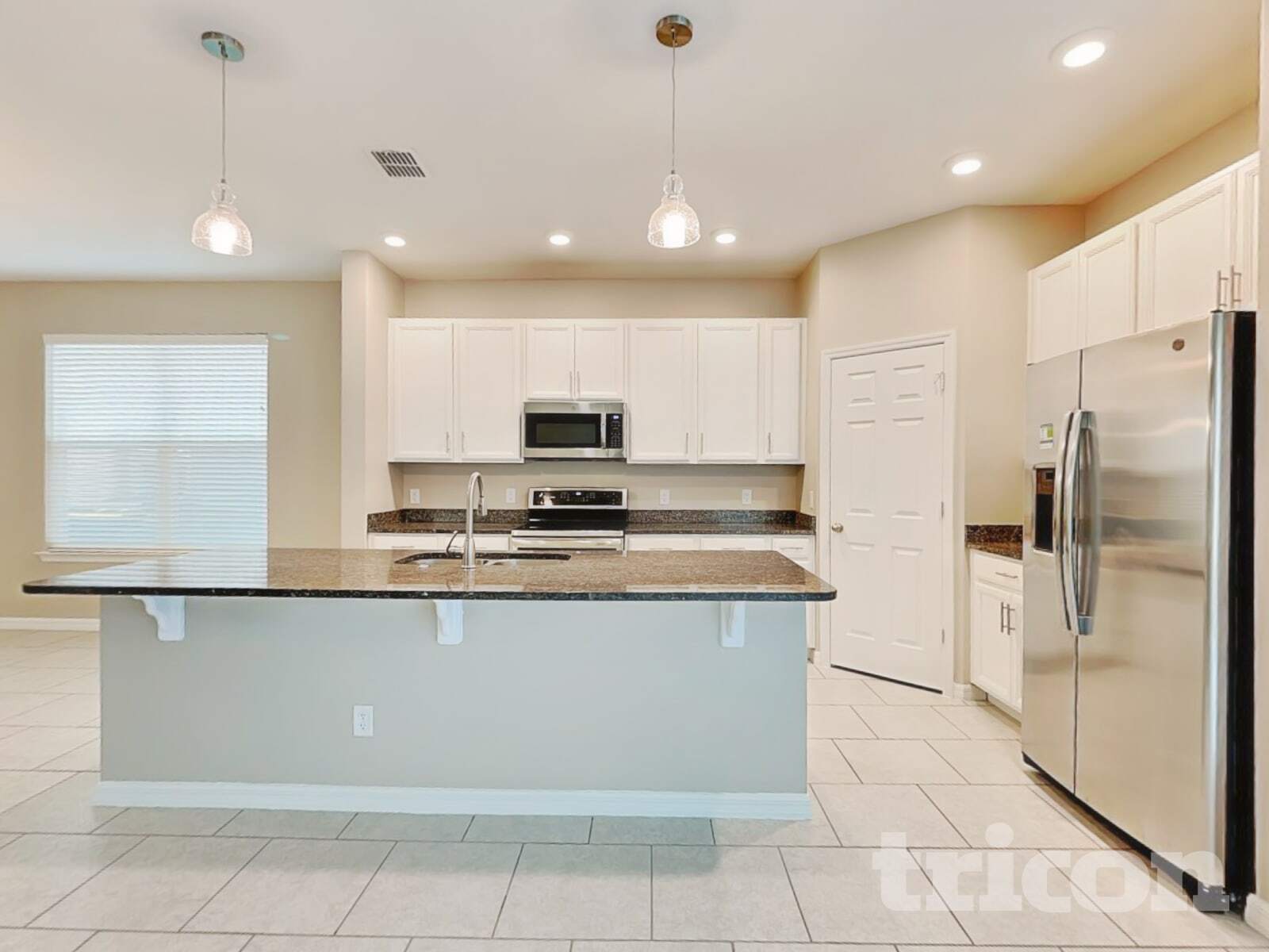 Building Photo - 282 Aberdeen St