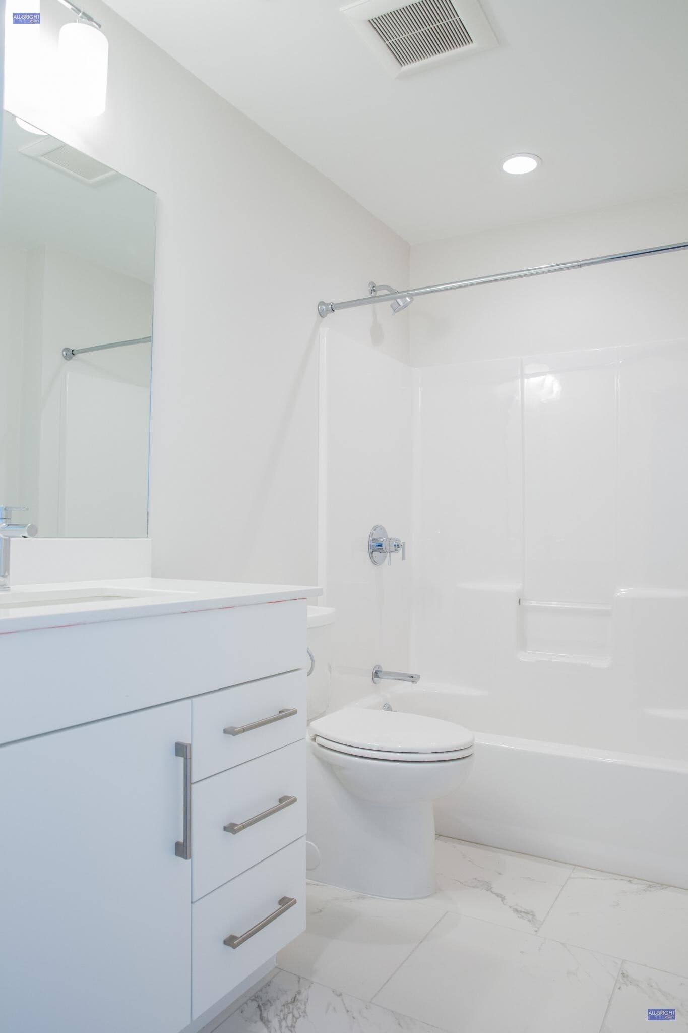 Building Photo - 12 Harvard Terrace