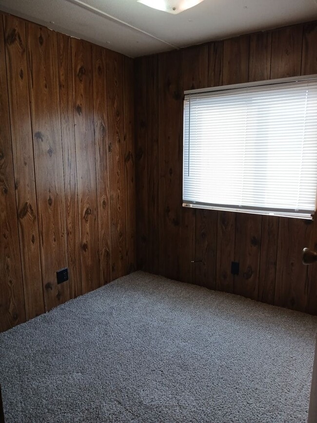 Building Photo - A charming 3-bedroom, 2-bathroom home