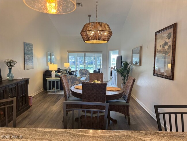 Building Photo - 13611 Worthington Way