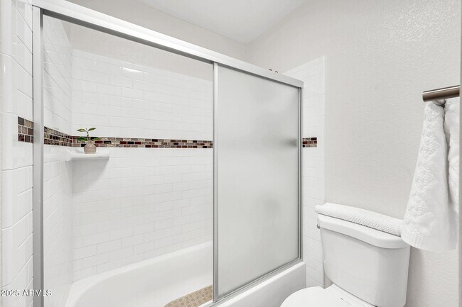 Building Photo - 8787 E Mountain View Rd