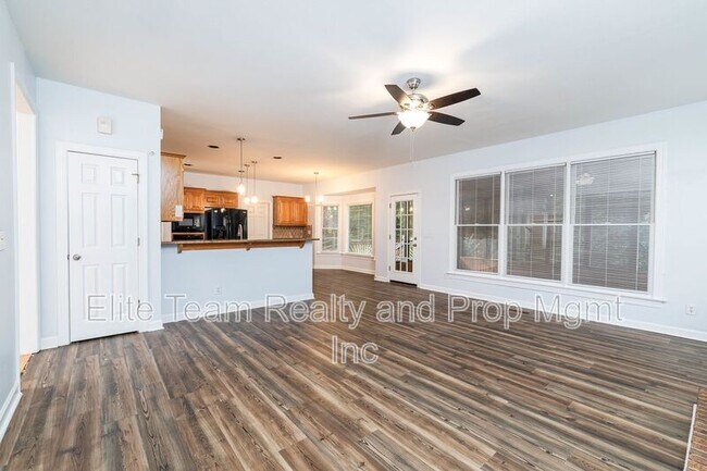Building Photo - 5283 Downing Creek Dr