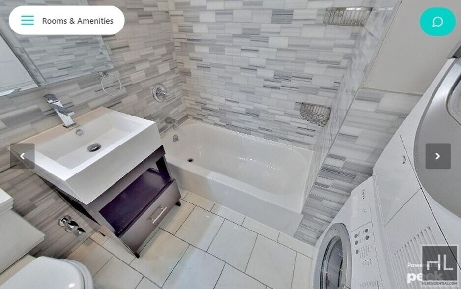 Building Photo - West 14th Street