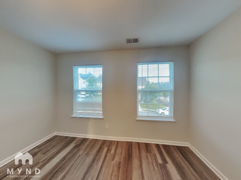 Building Photo - 1012 Alder Ridge Ln