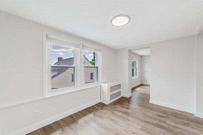 Building Photo - 69 Prospect St