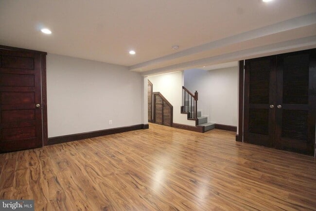 Building Photo - 138 Randolph Pl NW
