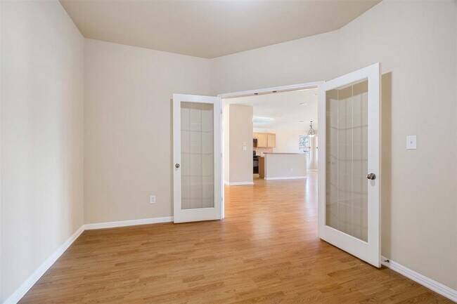 Building Photo - 9400 Morgan Creek Dr