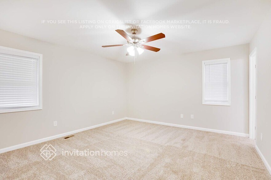Building Photo - 5545 Gibson Dr