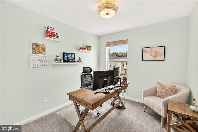 Building Photo - 22739 Tate St