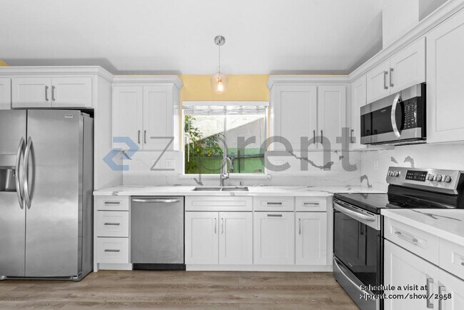 Building Photo - 4252 Gordon St