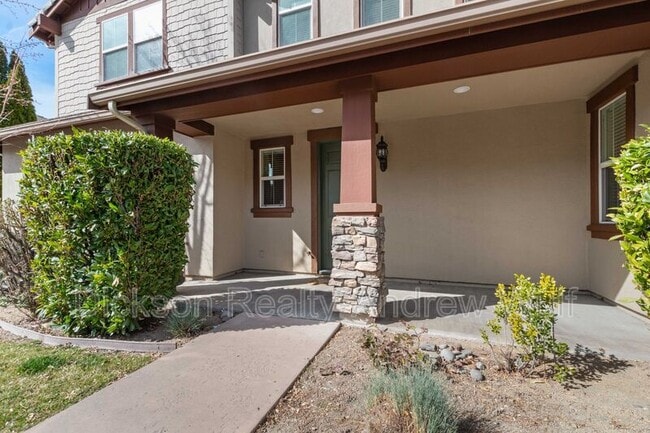 Building Photo - 2245 Heavenly View Trail