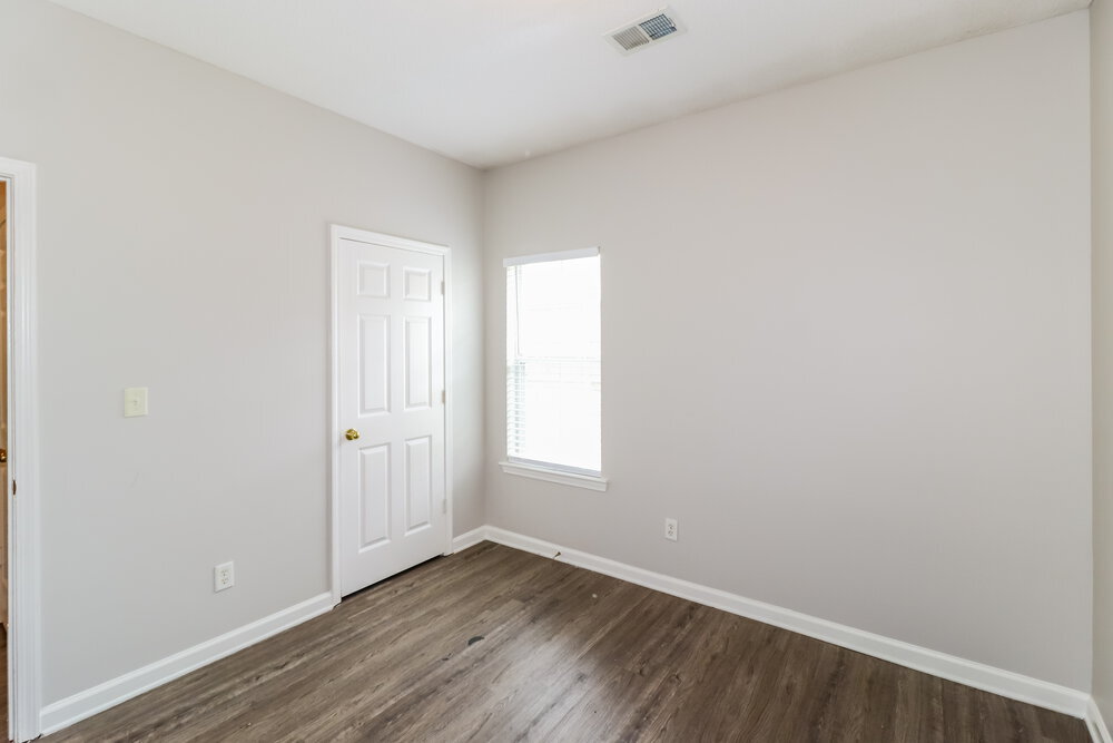 Building Photo - 7575 Glen Creek Ln