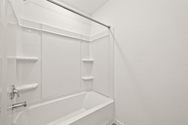 Building Photo - 3104 Twisted Myrtle Dr