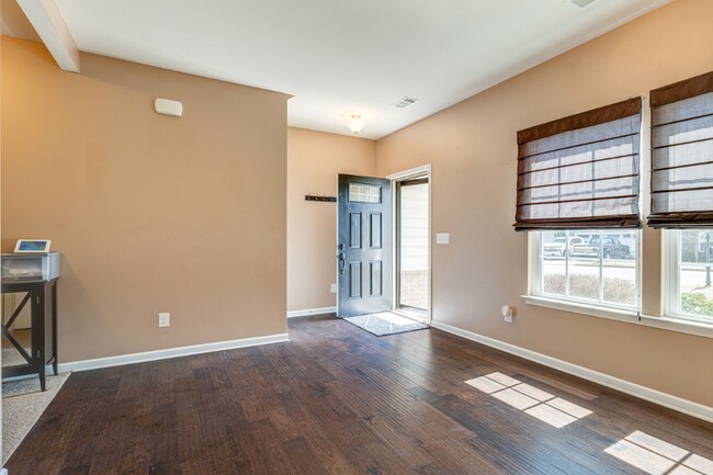 Building Photo - 309 Parmley Ln