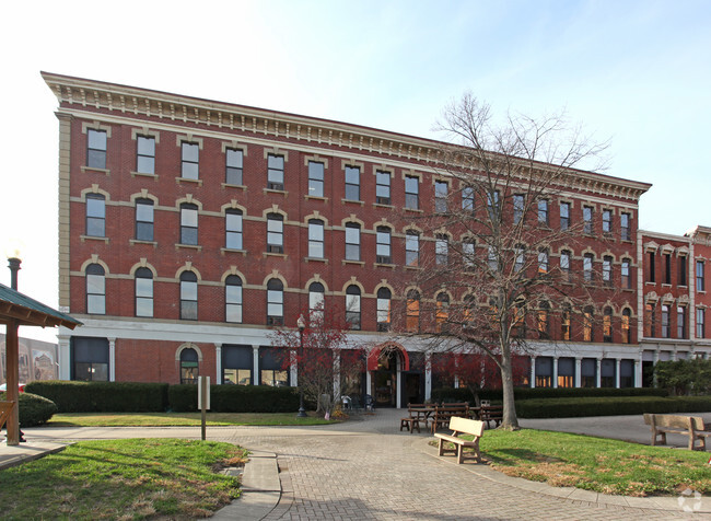 Primary Photo - Biggs House