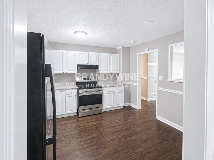 Building Photo - 1044 Baker Ln