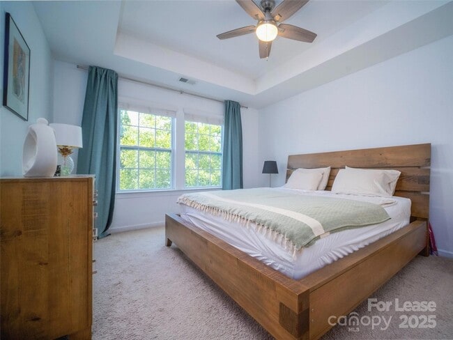 Building Photo - 9547 Glenburn Ln