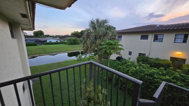 Building Photo - 11188 Royal Palm Blvd