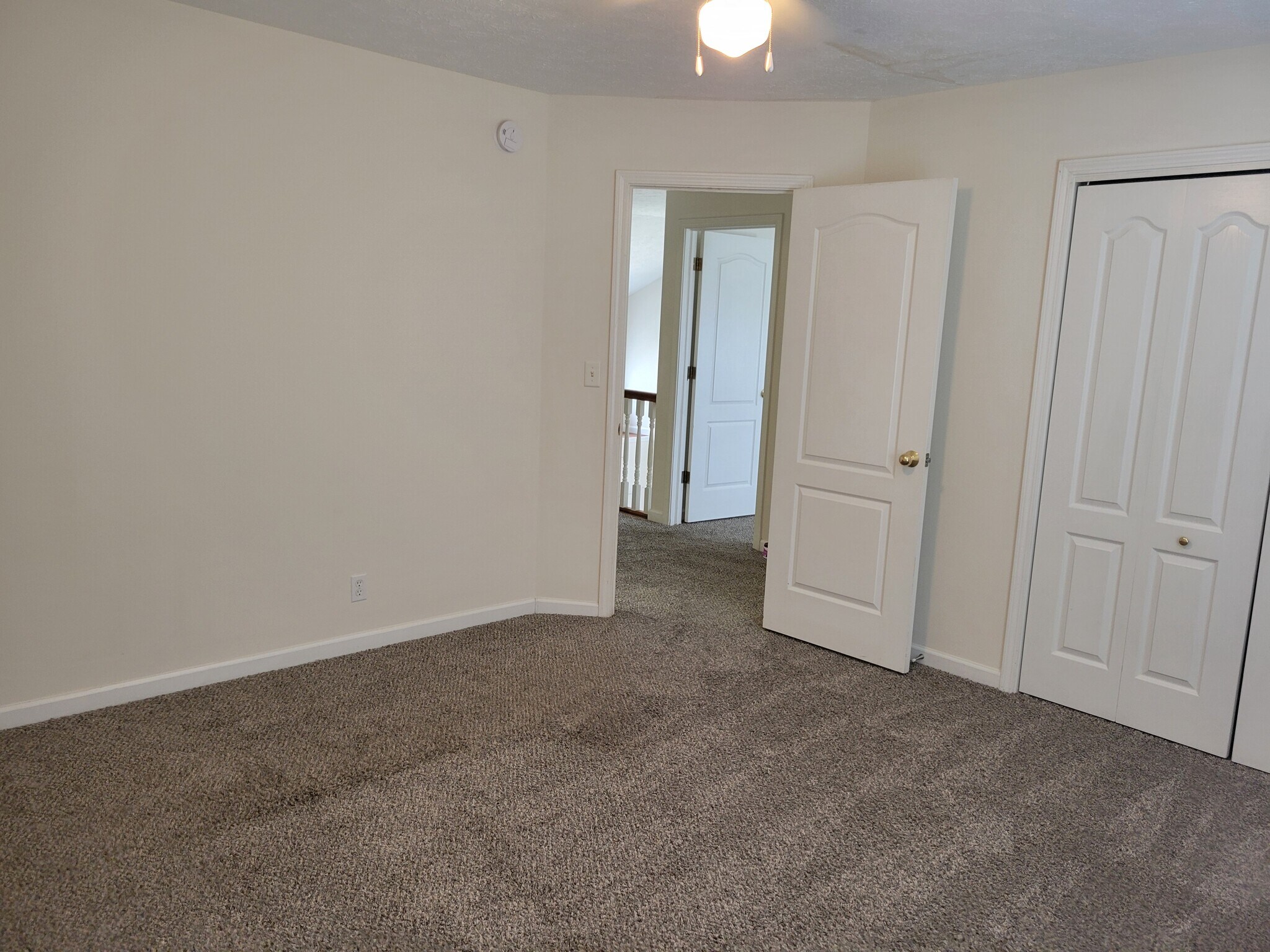 Building Photo - 614 Vineyards Ct