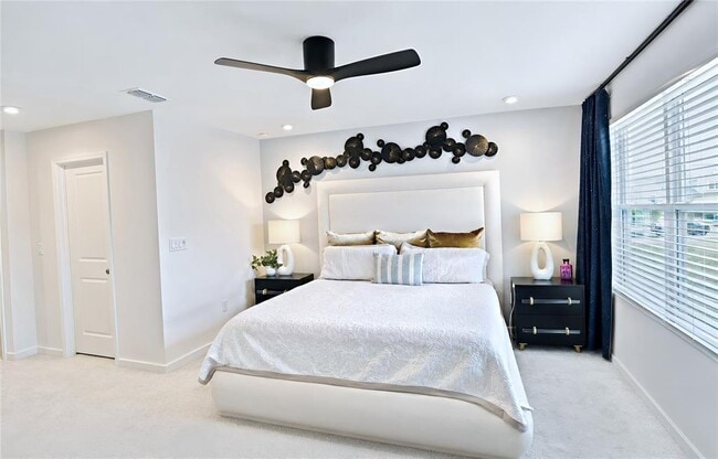 Building Photo - 1120 Lakeshore Breeze Pl