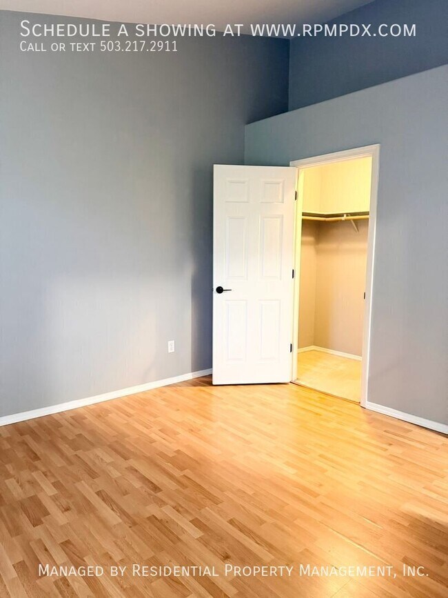 Building Photo - 14320 SW Cougar Ridge Dr
