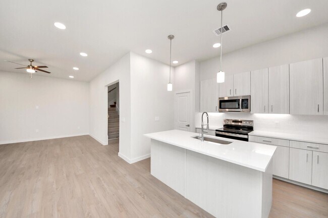 Building Photo - 7318 Leighton Mdw Ln