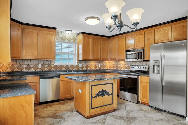 Building Photo - 2426 Quail Ridge Ln SW