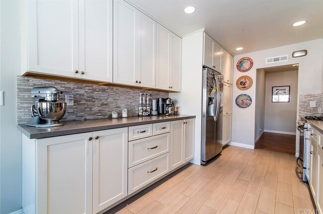 Building Photo - 5241 Wiseburn St