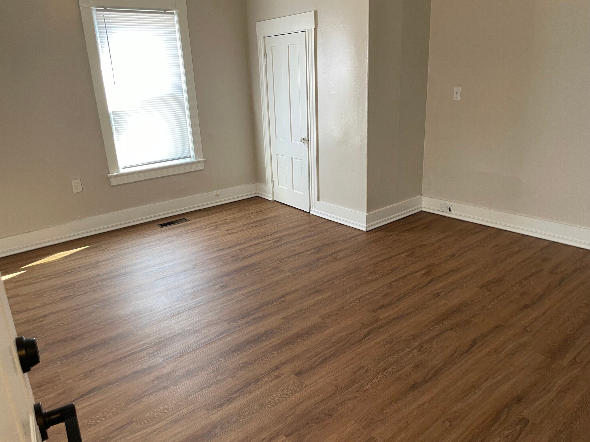 Bedroom 3 - 91 Hamlet Ave