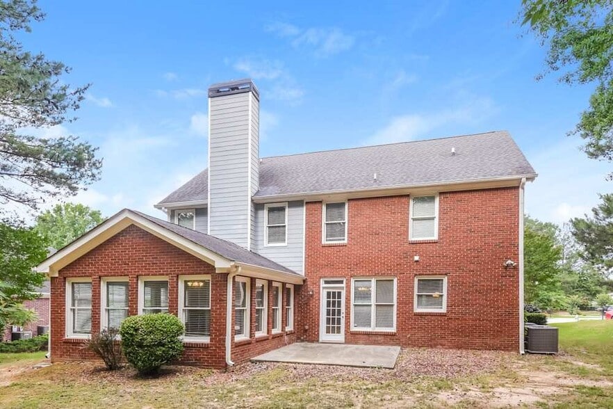 Building Photo - 1564 Fredricksberg Dr