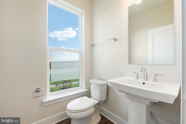 Building Photo - 23142 Horseshoe Trl Sq