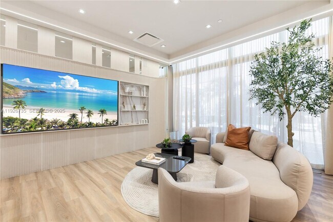 Building Photo - 9940 W Bay Harbor Dr