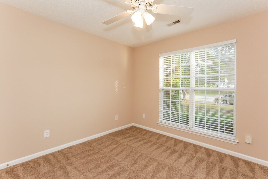 Building Photo - 4965 Hathwyck Ct NW