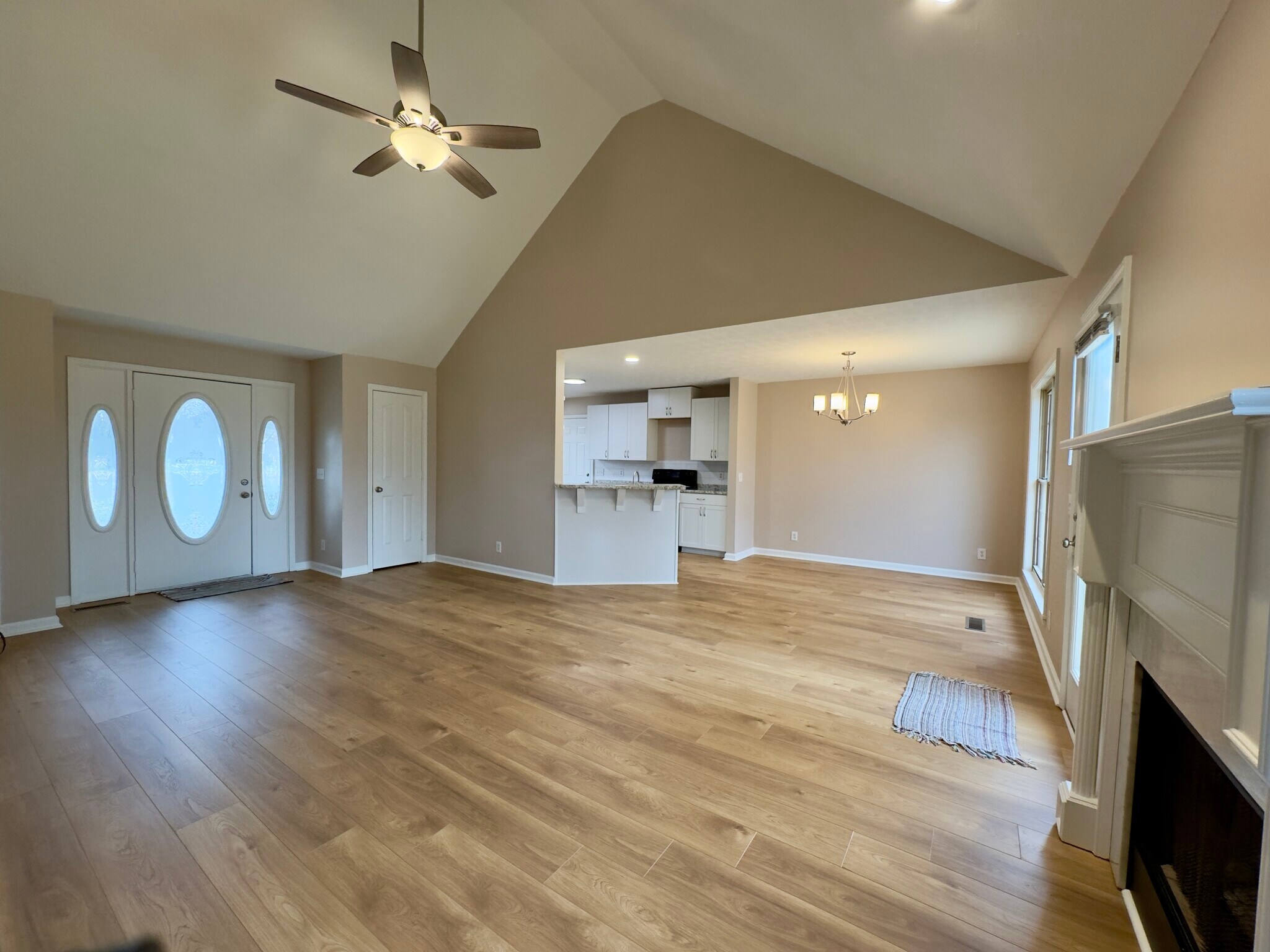 Building Photo - 2013 Smith Cir