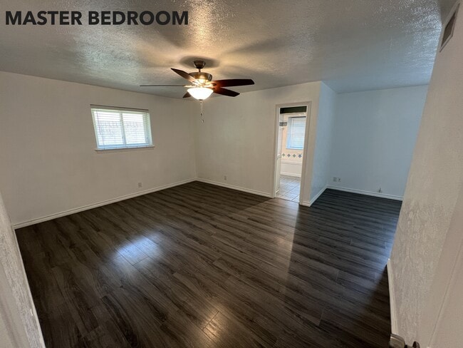 Building Photo - 1607 Wisteria St