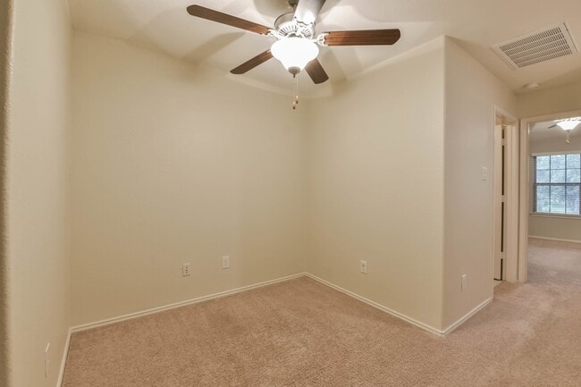 Building Photo - 16131 Beachside Pl