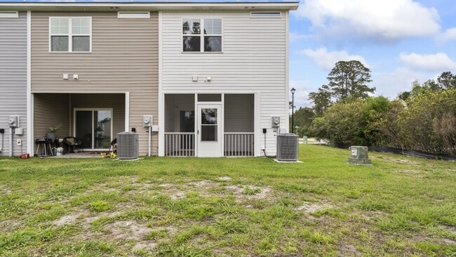 Building Photo - Marshall Farm Townhome
