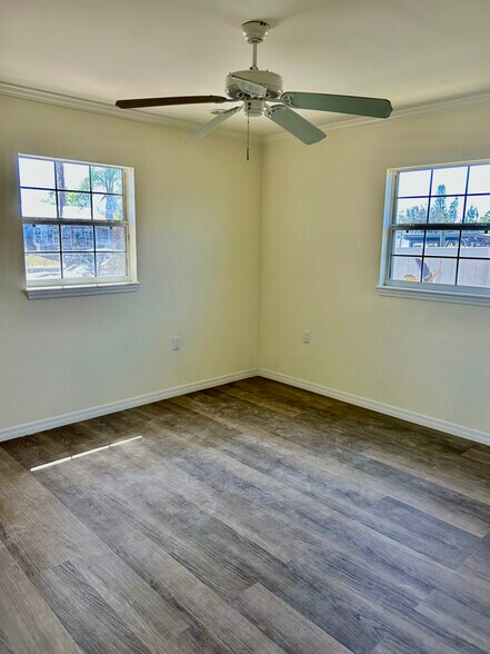 Building Photo - 13802 Coco Ave