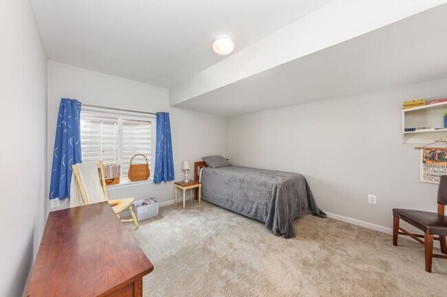 Building Photo - 7809 Bexley Ln