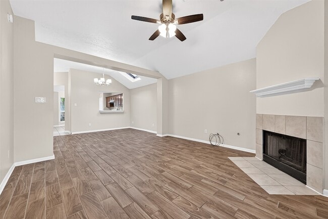 Building Photo - 22938 Sugar Bear Dr
