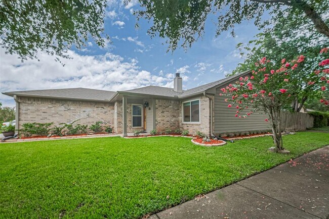 Building Photo - 3407 Hillstone Dr