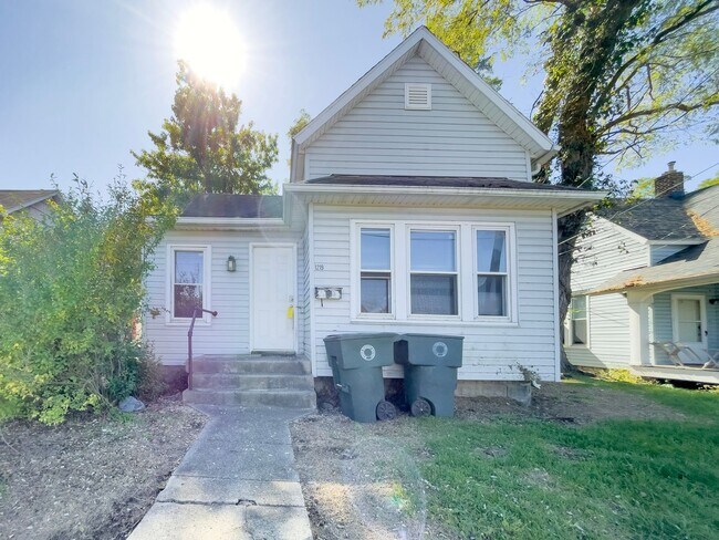 Building Photo - 1219 W Jackson St