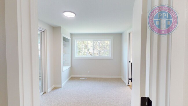 Building Photo - Prime Location - University Park!!!  Luxury Classic Ranch Style Home, Completely Renovated & Styl...