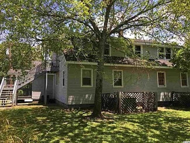 Building Photo - 1613 Dewitt Ave