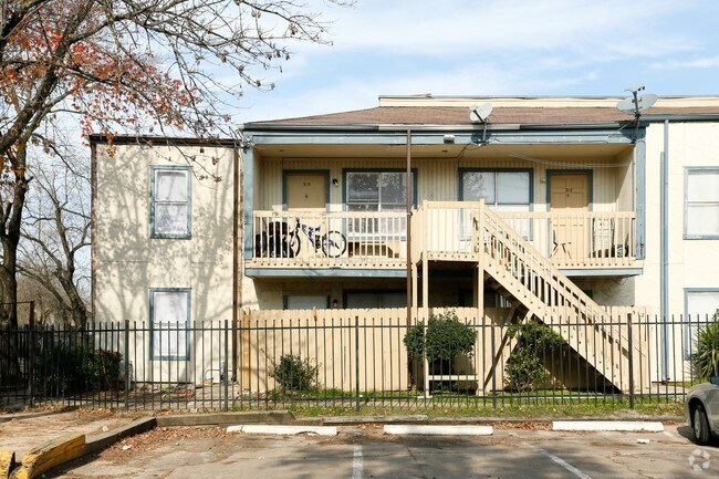 Bayou West Apartment Houston, TX Apartment Finder